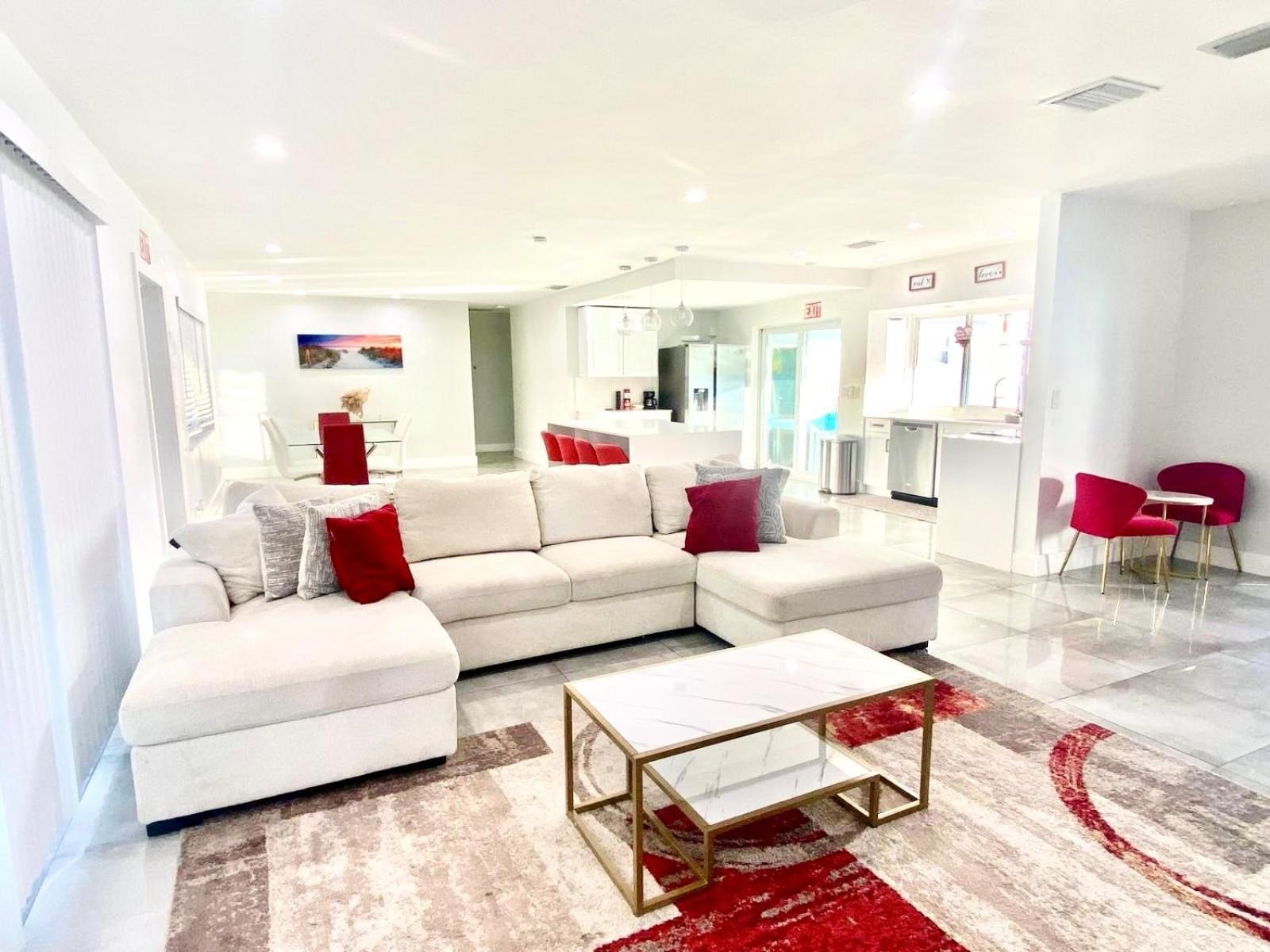 Luxurious & Modern Open Floor Plan Heated Pool Villa Hollywood Luaran gambar